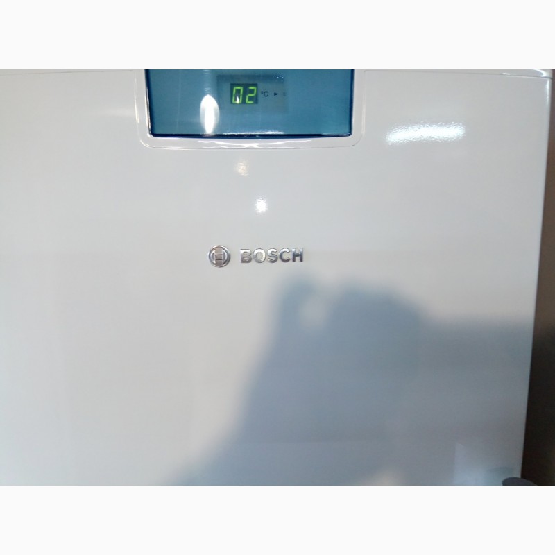 Фото 7. Комплект холодильная и морозильная камеры Bosch