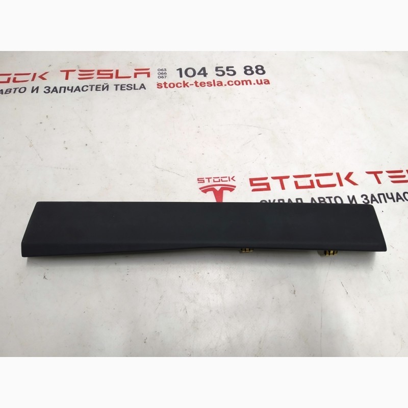Фото 2. Накладка нижняя бардачка 13A BLACK Tesla model S REST, Tesla model X 100230