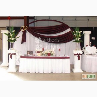 Украшение свадебного стола и фона, оформление президиума тканями