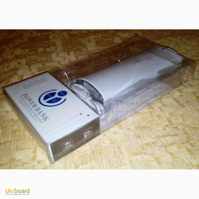 Фото 5. Power Bank (внешний аккумулятор) 20000 мА ч UKC с выходами USBх2, led фонарем