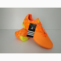 Купити шкіряні сороконіжки adidas недорого яскраві оранжеві кросівки адідас спортивне