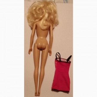 Продам Barbie mattel 2010 года