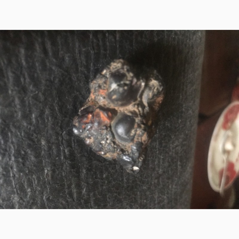 Фото 2. Продам метеорит найден на острове хортица магнитный