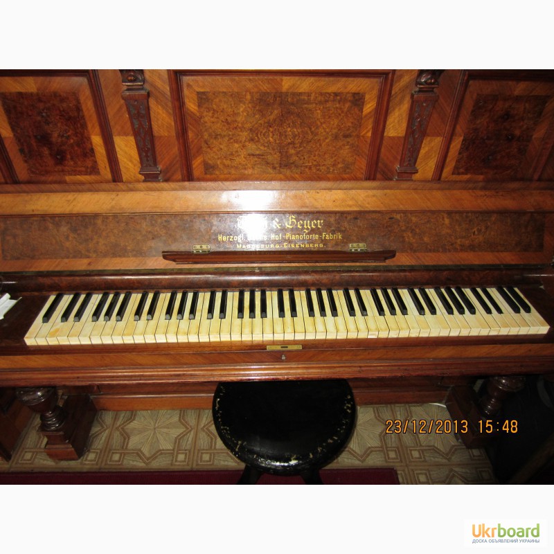 Фото 2. Продаю немецкое антикварное пианино в отличном состоянии