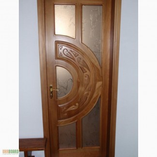 Міжкімнатні двері з масиву сосни