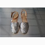 Босоножки stuart weitzman armor silver slide sandals, ор