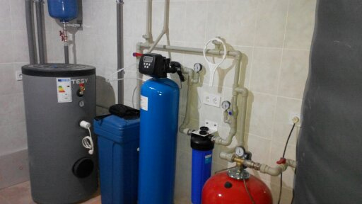 Фото 6. Монтаж систем отопления и водоснабжения