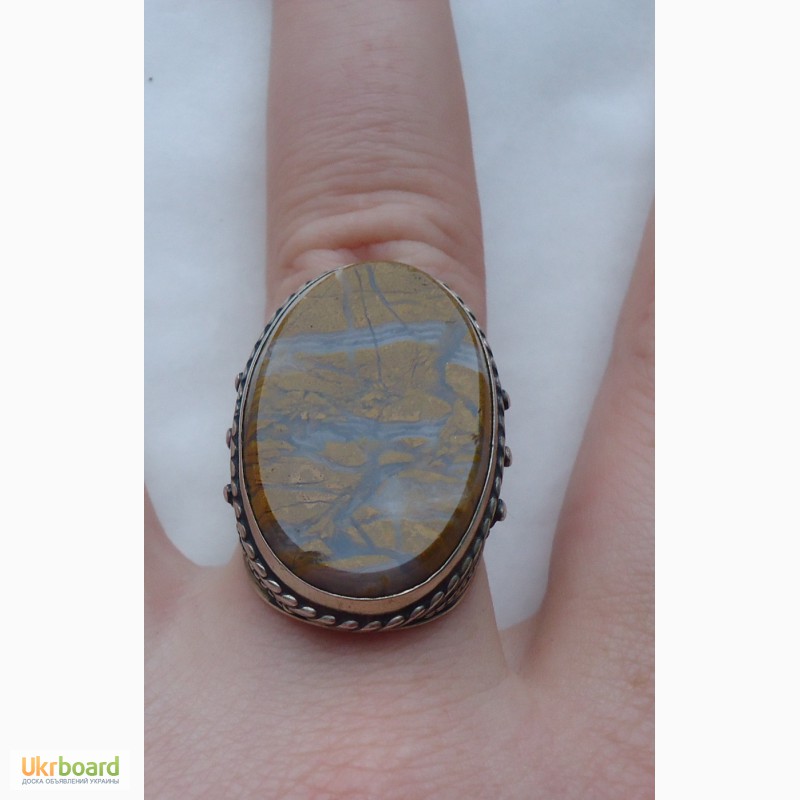 Фото 5. Винтажное кольцо с натуральным камнем