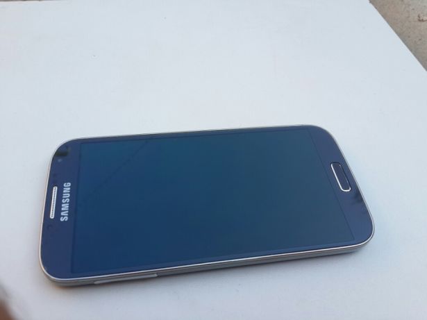 Продам Обменяю Samsung S4 - 9500 в отличном состоянии