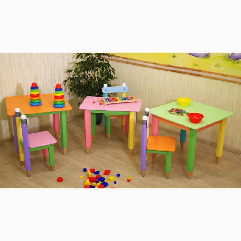 Фото 3. Комплект “Карандаши” столик с пеналом и стульчиком