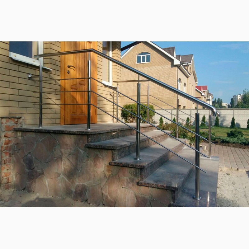 Фото 8. Перила из нержавеющей стали для лестничных площадок, балконов и лоджий