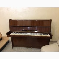 Продам фортепиано Petrof