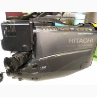 Продам бу видеокамеру Hitachi