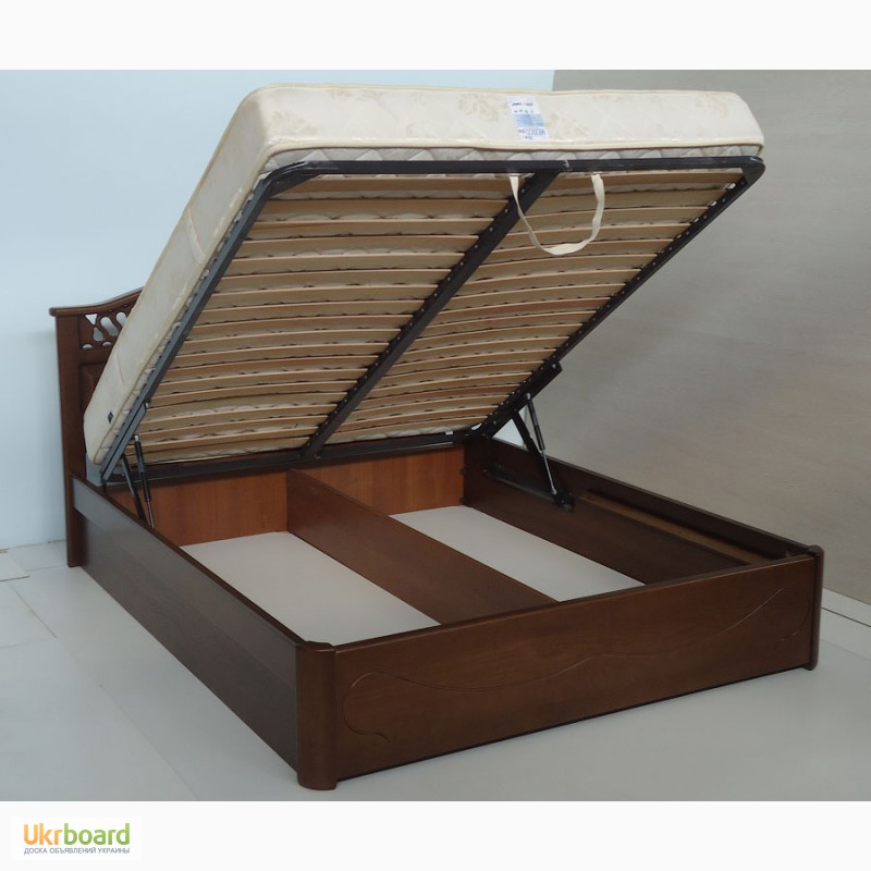 Фото 4. Надежная двуспальная кровать Глори из массива дерева