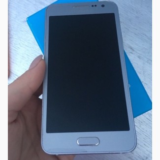 Продам б/у телефон Samsung A3 2015