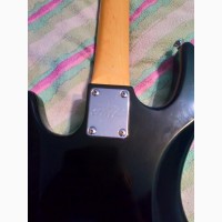 Продам басс гитару Phil Pro MB11