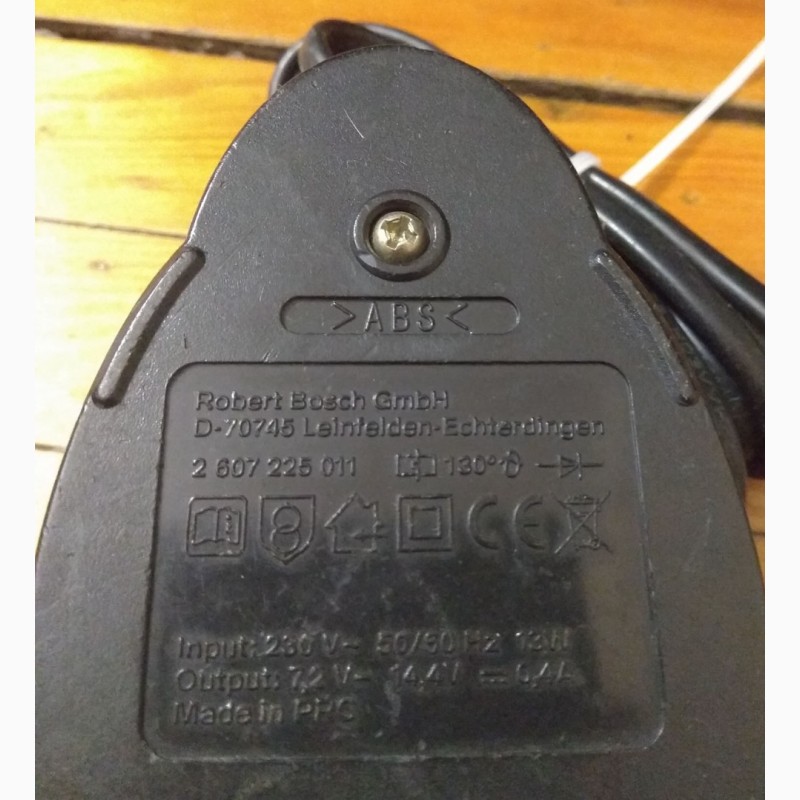 Фото 2. Зарядное устройство на шуруповерт Bosch AL 1404 7, 2V - 14, 4V