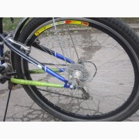 Продам взрослый велосипед Azimut