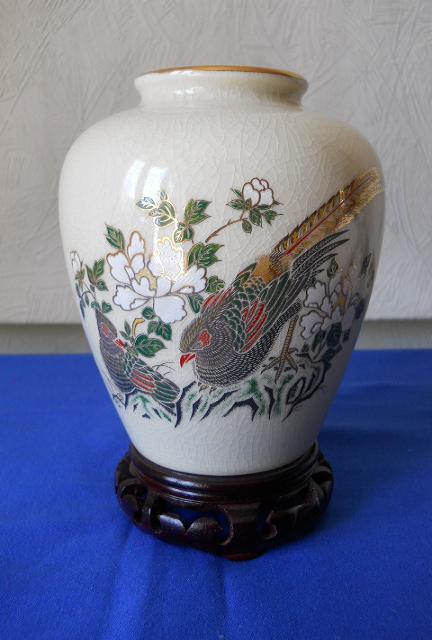Фото 7. Японская ваза из фарфора