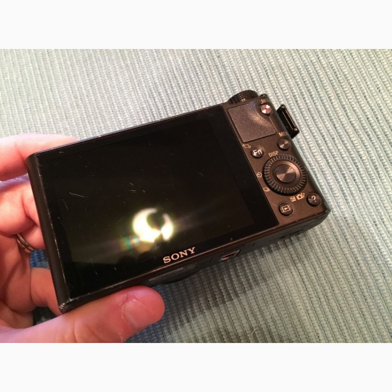 Фото 6. Sony Cyber-shot DSC-RX100 V Цифровой фотоаппарат
