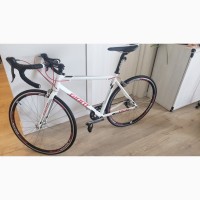 Продам Велосипед Giant SCR White