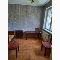 Продається 3-кімнатна квартира на Генерала Петрова