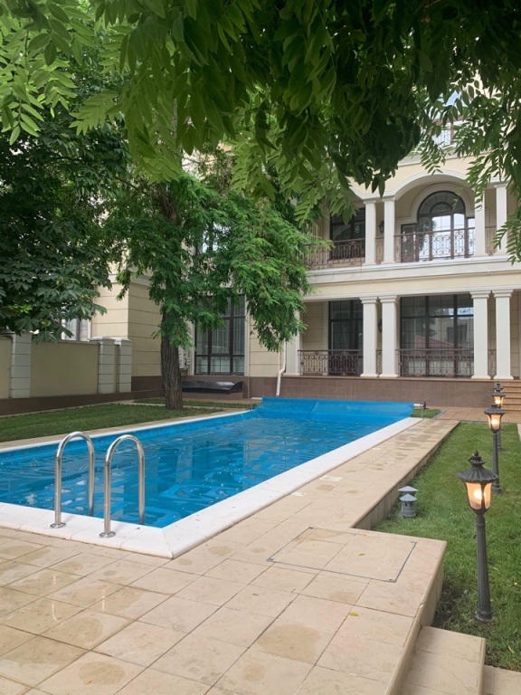 Продажа Одесса ЖК Королевские сады дом 583 м Французский б-р, вид на море, бассейн