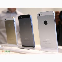 Apple IPhone 5S 64GB (чорний і білий)