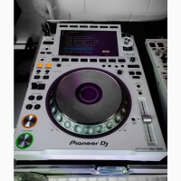 Pioneer DDJ-1000 = 550EUR, Pioneer DDJ-SX3 = 550 EUR, Pioneer CDJ-3000 DJ Multi Player