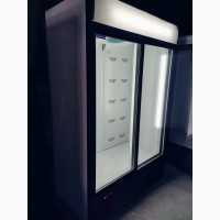 Холодильный шкаф купе. Витринный холодильник в супер состоянии