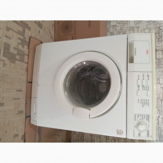 Продам б/у стиральную машину AEG LAVAMAT 52610